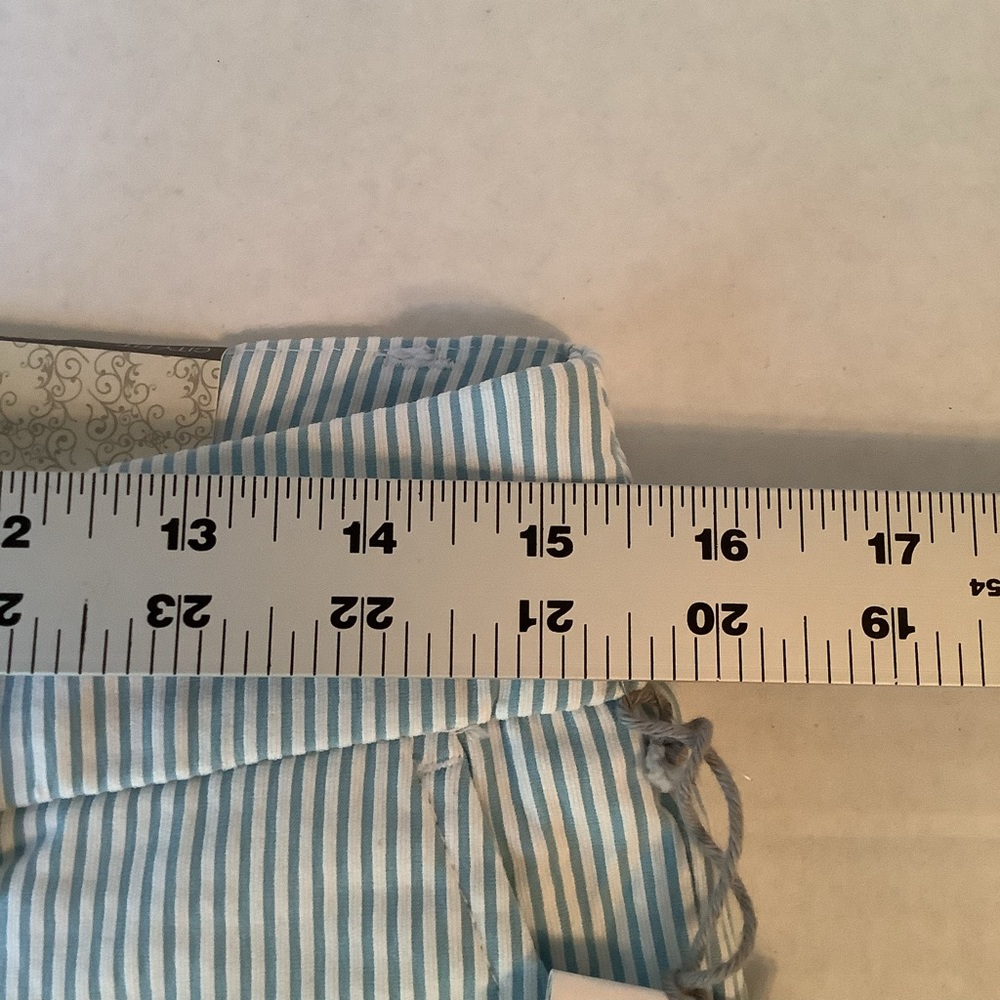 Dalia City Fit Striped Shorts Size 4 New - Picture 14 of 15